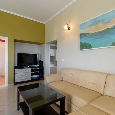 Modern Near The Sea Villa