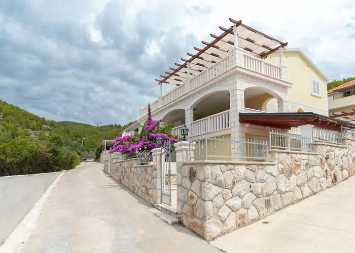 Villa Modern Near The Sea Blato (Korcula)