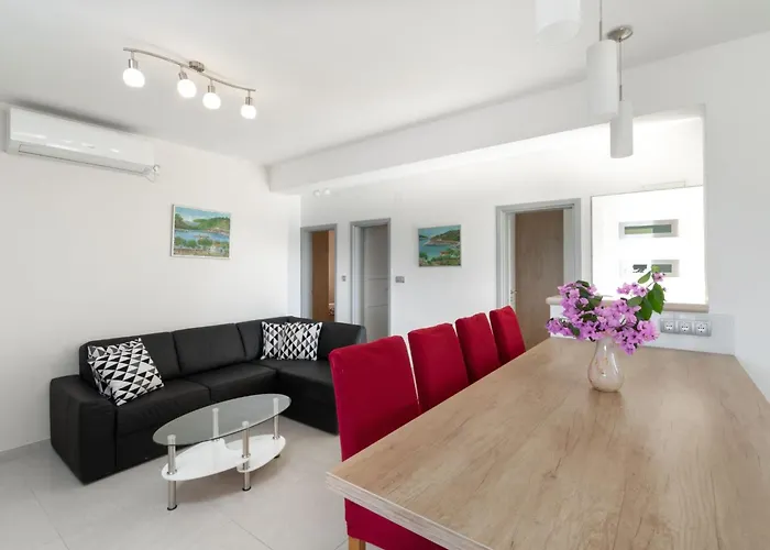 Modern Near The Sea Villa Blato (Korcula)