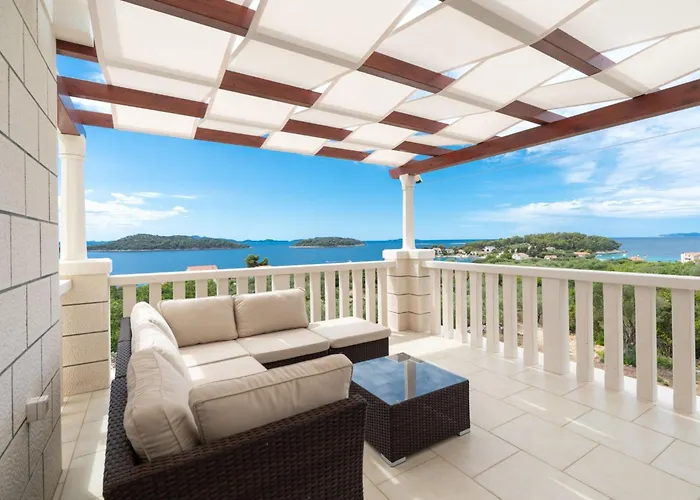 Modern Near The Sea Villa