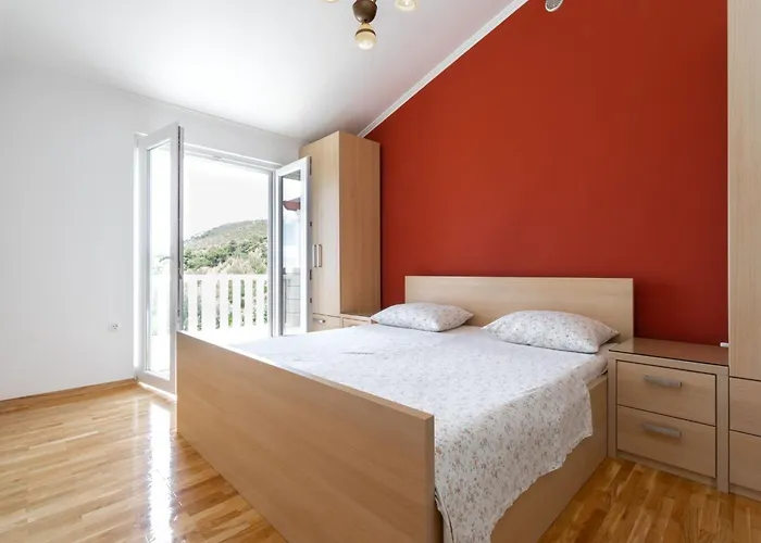 Modern Near The Sea * Blato (Korcula)