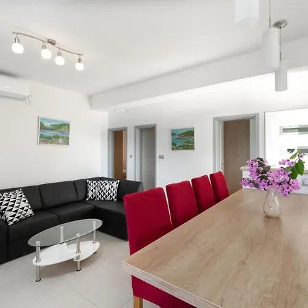 Modern Near The Sea Villa Blato (Korcula)