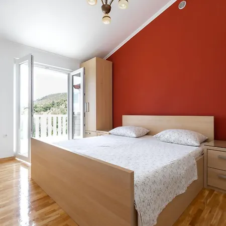 Modern Near The Sea * Blato (Korcula)