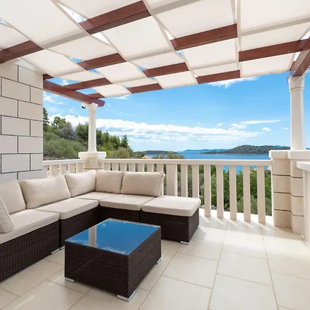 Modern Near The Sea Villa Blato (Korcula)